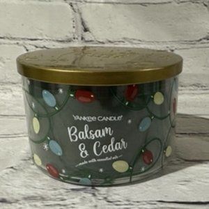 NEW Yankee Candle 3 Wick Balsam & Cedar Candle
